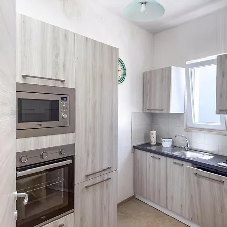 Napule By Monholiday *